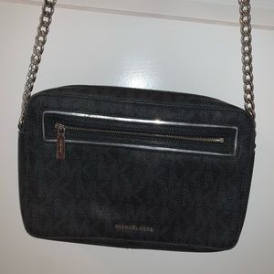 Micheal Kors Black Crossbody